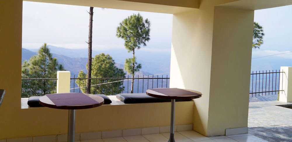 V Resorts Mumukshu Pauri Экстерьер фото