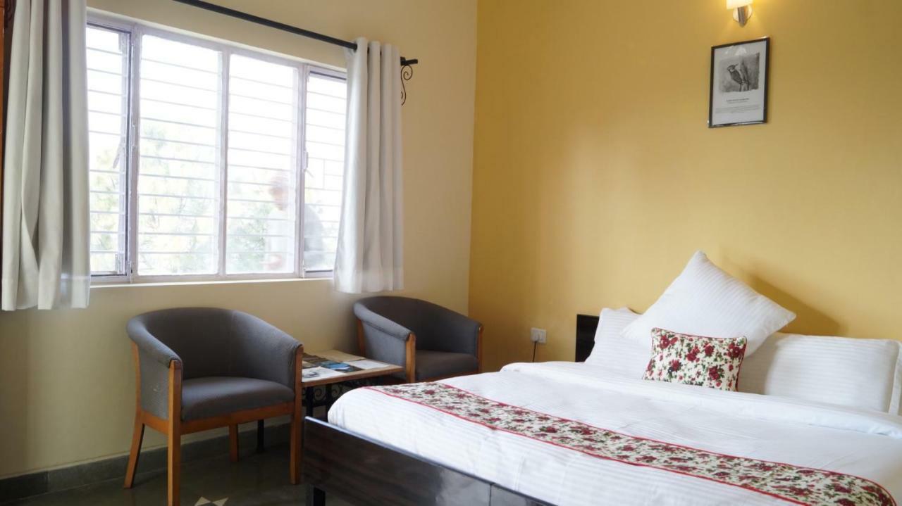 V Resorts Mumukshu Pauri Экстерьер фото