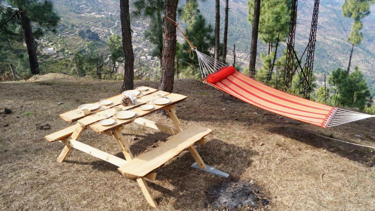 V Resorts Mumukshu Pauri Экстерьер фото