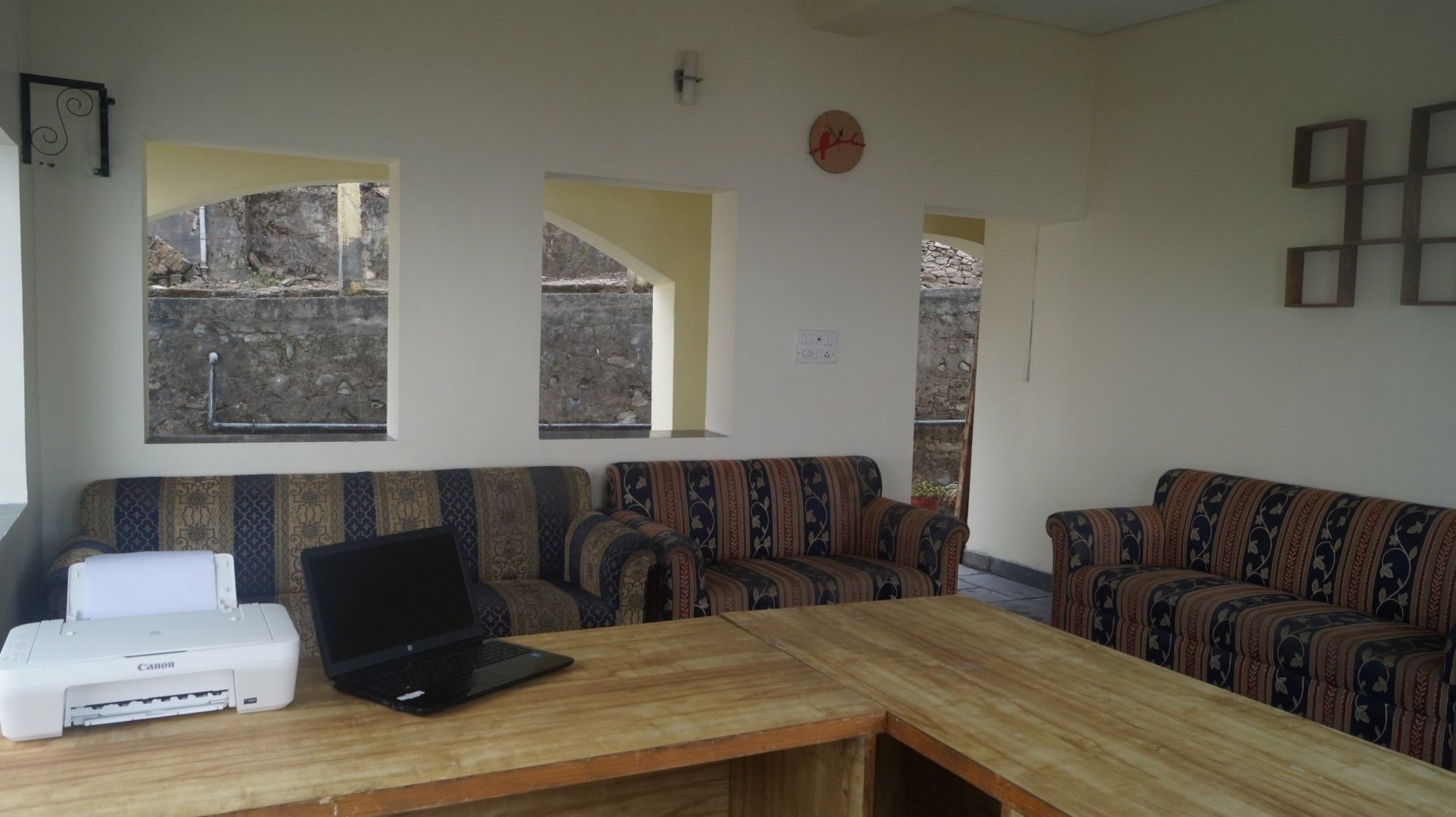 V Resorts Mumukshu Pauri Экстерьер фото